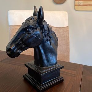 Decorative horse head statue